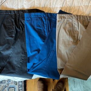 Vinyard Vines.  3 pair